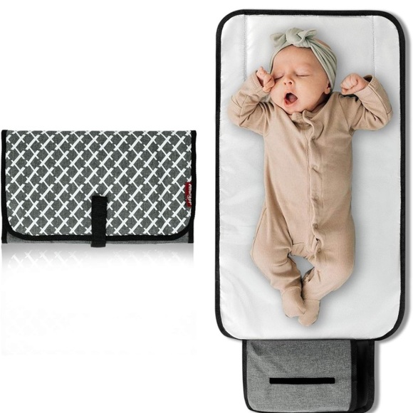 Arrontop Portable Diaper Changing Pad - Picture 2 of 2